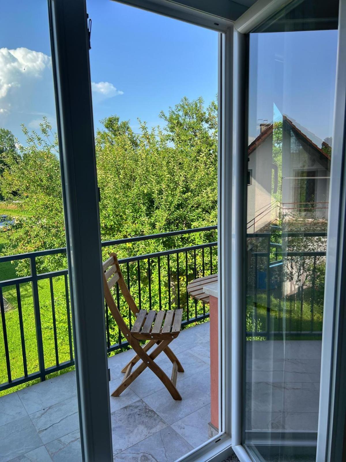 Apartman Cherry Plitvice Lakes Irinovac Exterior photo